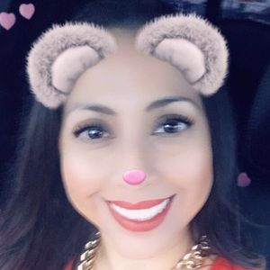 Meet your Posher, Marie